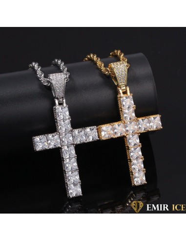 COLLIER PENDENTIF CROIX DIAMANT BAGUETTE 2 - 3 jours ouvrés.